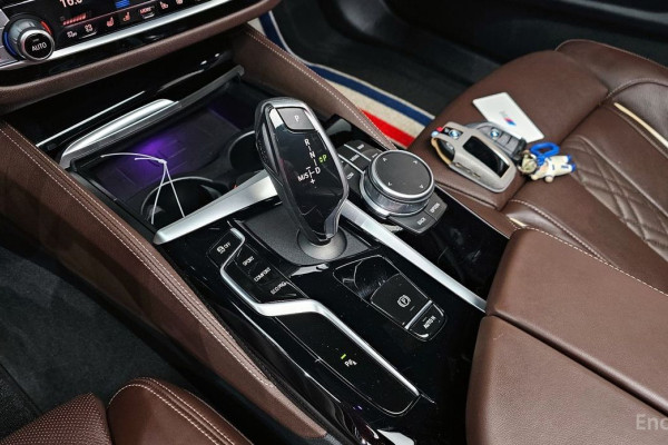 2022 BMW 5 серии с пробегом 20 771 км