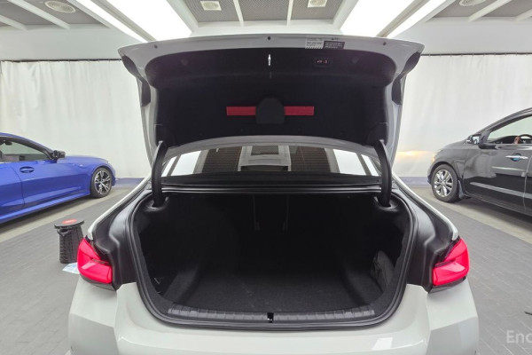 2022 BMW 5 серии с пробегом 53 257 км