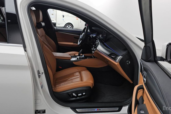 2022 BMW 5 серии с пробегом 31 866 км