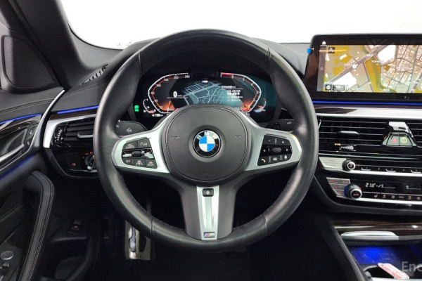 2022 BMW 5 серии с пробегом 64 563 км