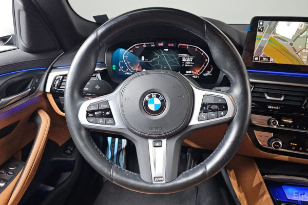 2022 BMW 5 серии с пробегом 31 866 км