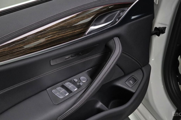 2022 BMW 5 серии с пробегом 16 695 км