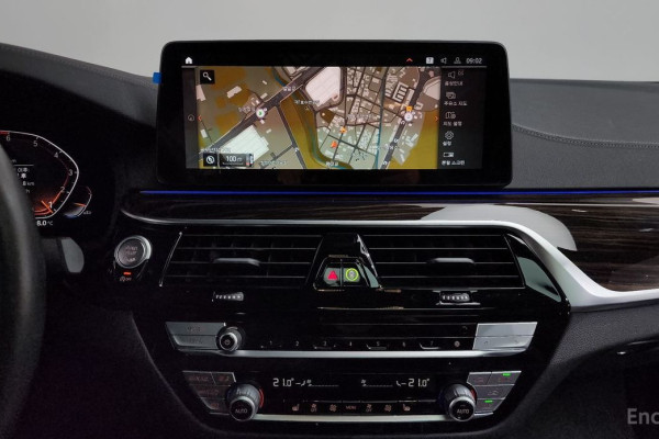 2022 BMW 5 серии с пробегом 64 563 км