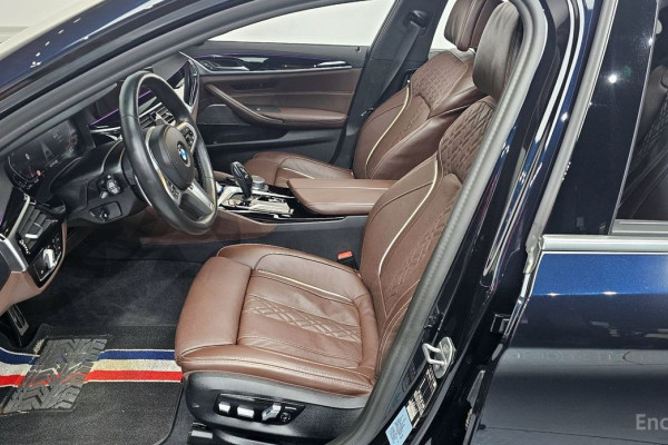 2022 BMW 5 серии с пробегом 20 771 км