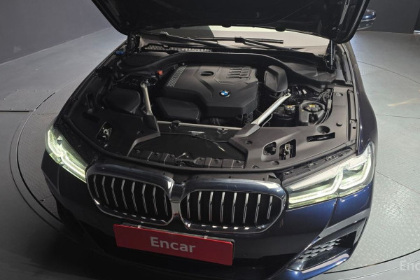 2022 BMW 5 серии с пробегом 61 333 км