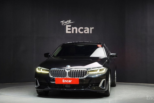 2022 BMW 5 серии с пробегом 28 986 км