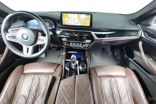 2022 BMW 5 серии с пробегом 73 606 км