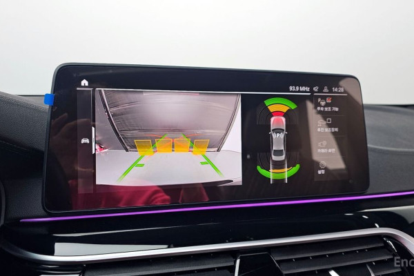 2022 BMW 5 серии с пробегом 20 771 км