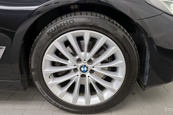 2022 BMW 5 серии с пробегом 28 986 км