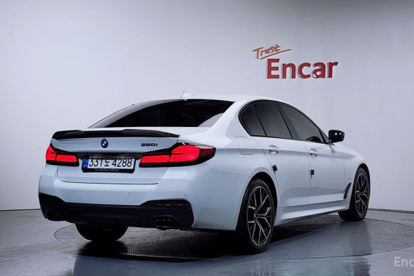 2022 BMW 5 серии с пробегом 38 071 км