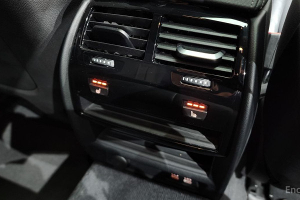 2022 BMW 5 серии с пробегом 64 563 км