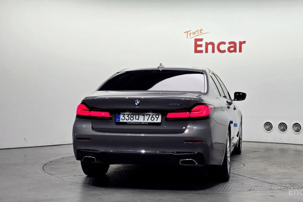 2022 BMW 5 серии с пробегом 36 909 км