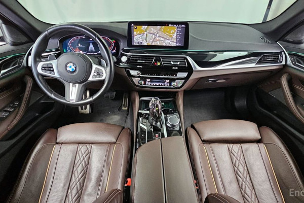 2022 BMW 5 серии с пробегом 82 737 км