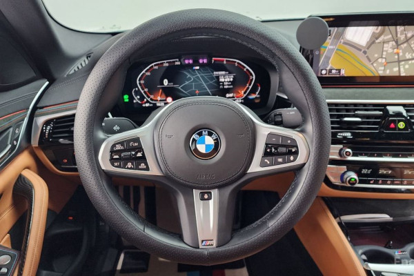 2022 BMW 5 серии с пробегом 52 996 км