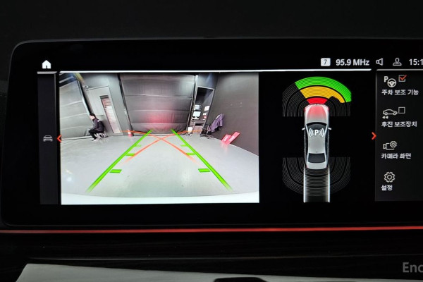 2022 BMW 5 серии с пробегом 111 761 км