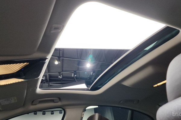 2022 BMW 5 серии с пробегом 52 679 км