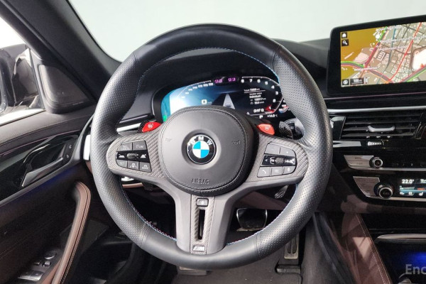 2022 BMW 5 серии с пробегом 73 606 км