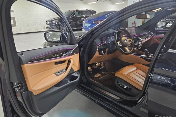 2022 BMW 5 серии с пробегом 57 460 км
