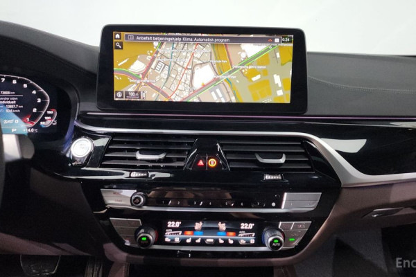 2022 BMW 5 серии с пробегом 73 606 км