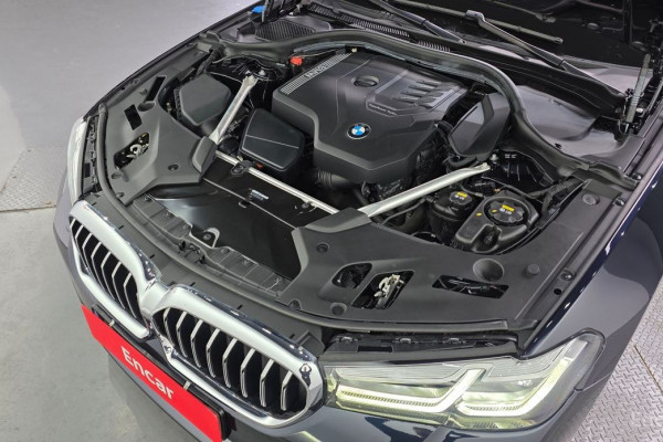 2022 BMW 5 серии с пробегом 21 164 км