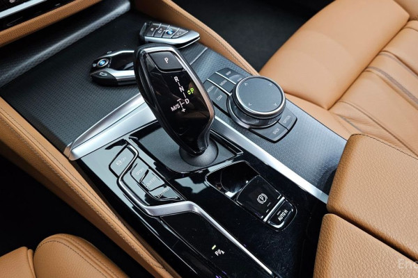 2022 BMW 5 серии с пробегом 23 423 км