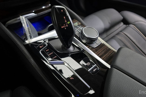 2022 BMW 5 серии с пробегом 36 909 км