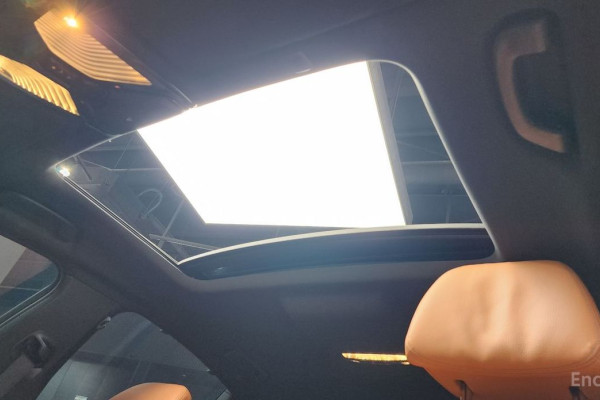 2022 BMW 5 серии с пробегом 52 996 км