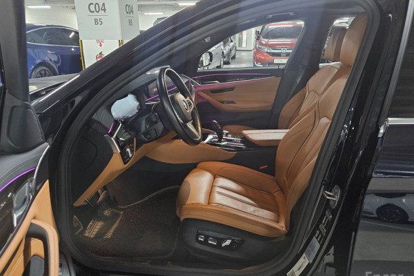 2022 BMW 5 серии с пробегом 57 460 км