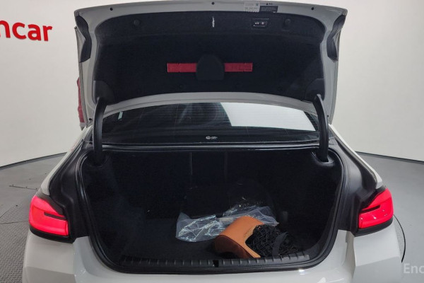 2022 BMW 5 серии с пробегом 52 996 км