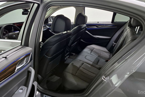 2022 BMW 5 серии с пробегом 36 909 км