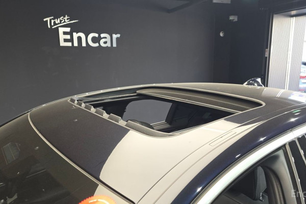 2022 BMW 5 серии с пробегом 61 333 км