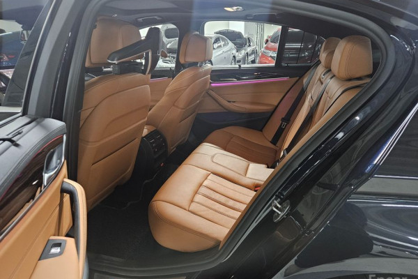 2022 BMW 5 серии с пробегом 57 460 км