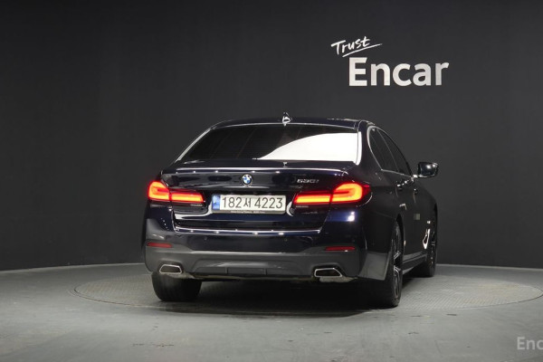 2022 BMW 5 серии с пробегом 21 195 км