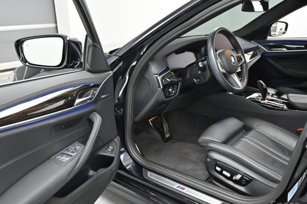 2022 BMW 5 серии с пробегом 37 562 км