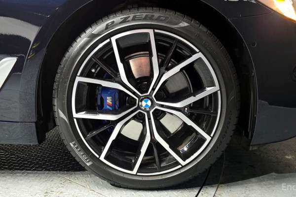 2022 BMW 5 серии с пробегом 21 195 км