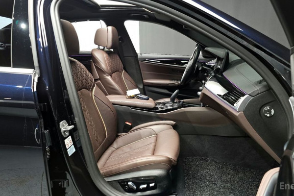 2022 BMW 5 серии с пробегом 21 195 км