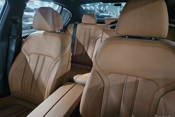 2022 BMW 5 серии с пробегом 57 460 км