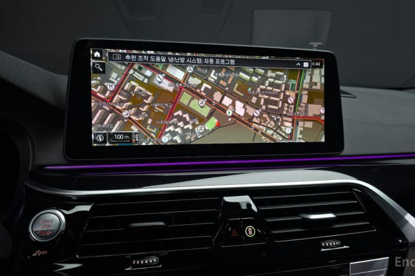 2022 BMW 5 серии с пробегом 21 195 км