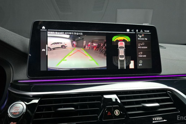 2022 BMW 5 серии с пробегом 21 195 км