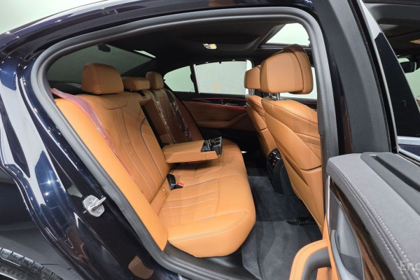 2022 BMW 5 серии с пробегом 21 164 км