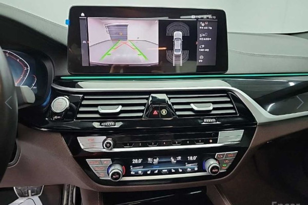 2022 BMW 5 серии с пробегом 37 467 км