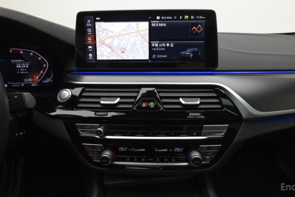 2022 BMW 5 серии с пробегом 25 455 км