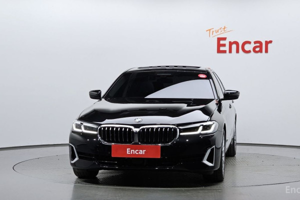 2022 BMW 5 серии с пробегом 62 129 км