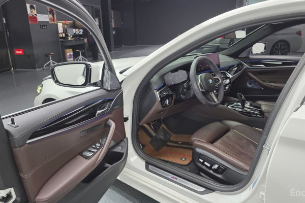 2022 BMW 5 серии с пробегом 103 099 км