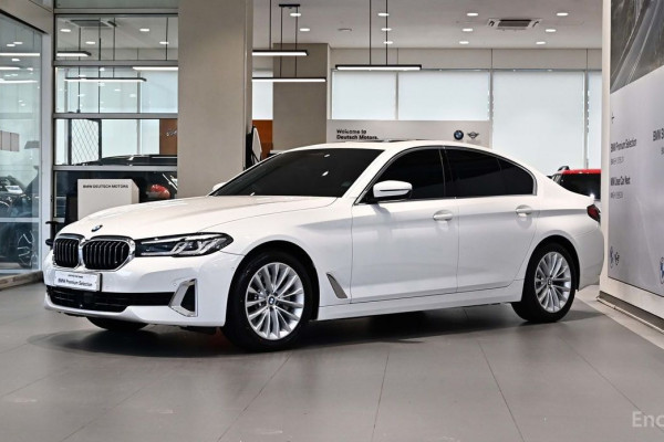 2022 BMW 5 серии с пробегом 61 249 км