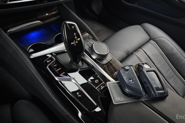 2022 BMW 5 серии с пробегом 62 129 км