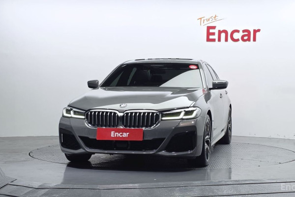 2022 BMW 5 серии с пробегом 5 052 км