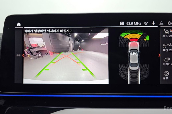 2022 BMW 5 серии с пробегом 49 276 км