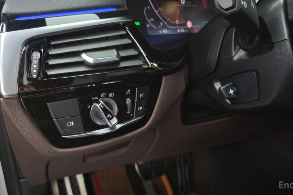 2022 BMW 5 серии с пробегом 103 099 км