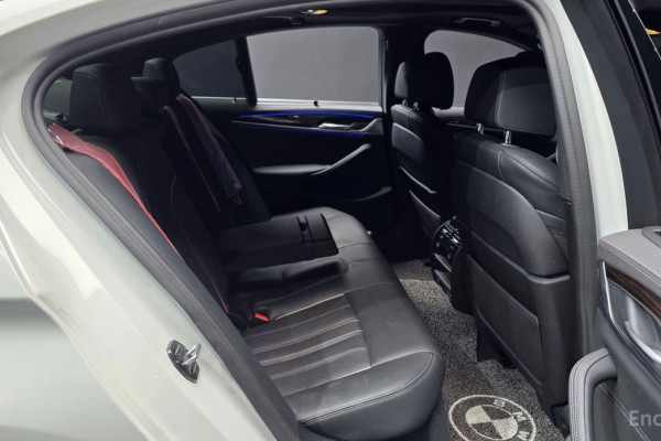 2022 BMW 5 серии с пробегом 55 591 км
